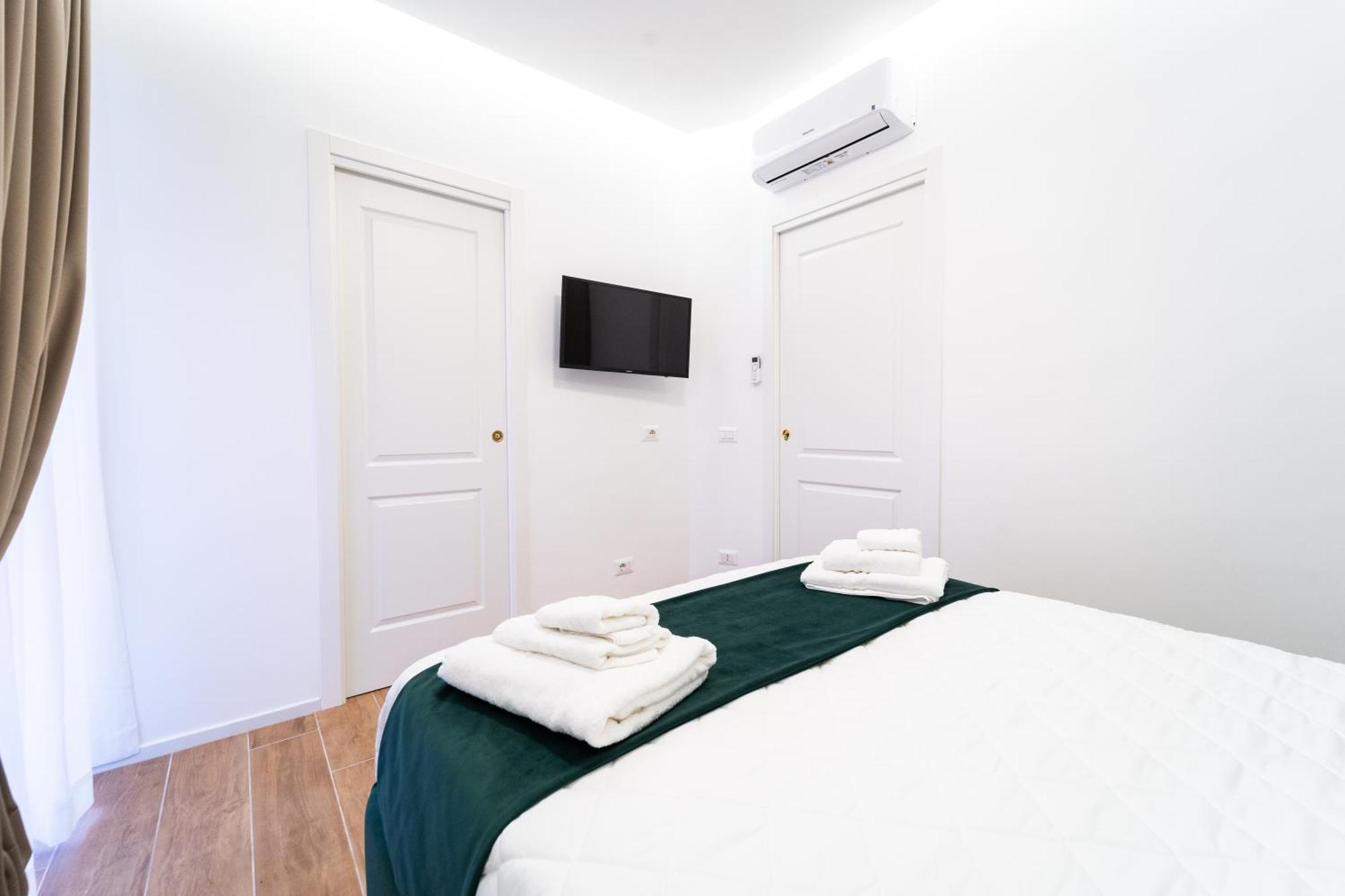 Royal San Paolo * Napels